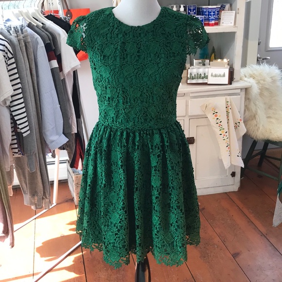 Alice and Olivia Dress - Picture 4 of 8